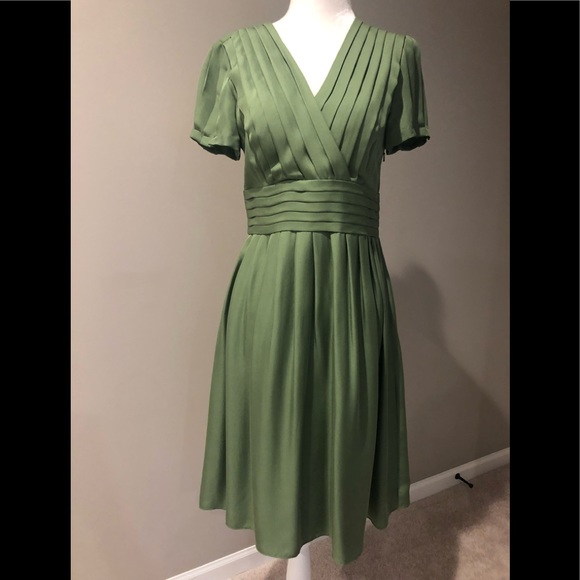 Banana Republic Dresses & Skirts - Dress, cocktail dress
